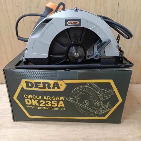 Dera circular saw @ 7500